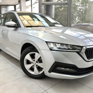 SKODA OCTAVIA IV BREAK 2023-03 Diesel | Bord Digital | Navi 4D | Cristal Led | 182.000Km