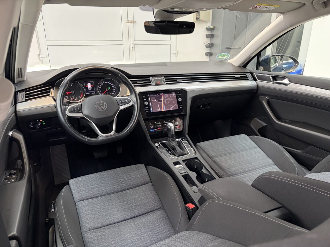 VOLKSWAGEN PASSAT BREAK 2021-03 | Diesel | Navi 4D | Led Light | Camera Video | 199.000Km