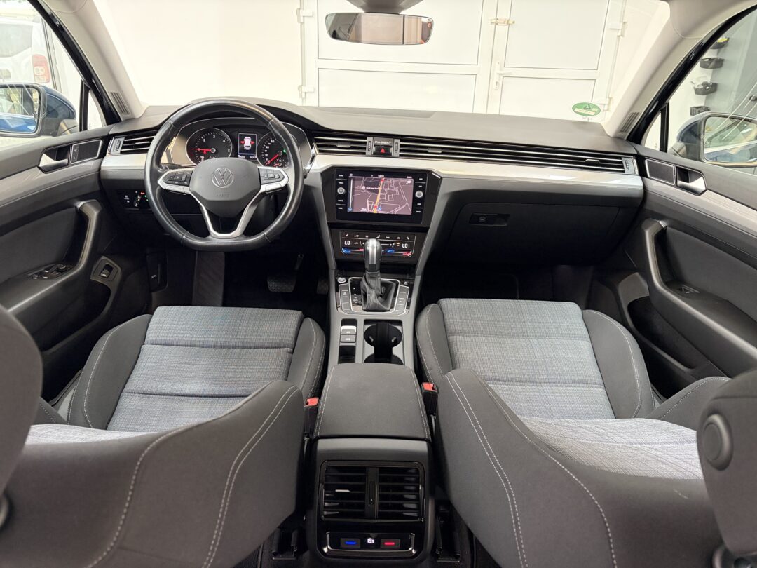 VOLKSWAGEN PASSAT BREAK 2021-03 | Diesel | Navi 4D | Led Light | Camera Video | 199.000Km
