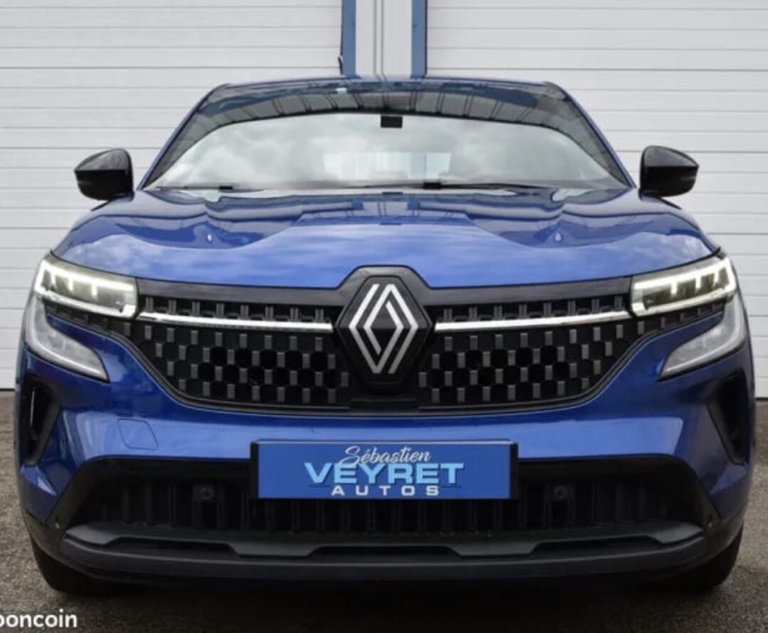 RENAULT AUSTRAL | 2023-12 | 1.33 | 159 | | Virtual | Navi | Led | Camera | 147.000Km