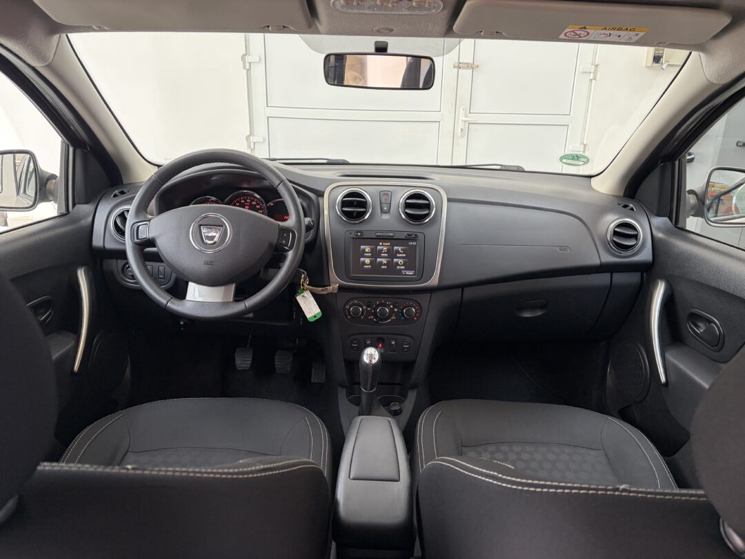 DACIA LOGAN BREAK| 2014-04 | 0.9B | 90CP| Clima Ac | Navi | 227.000 Km |