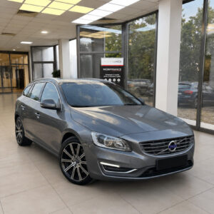 VOLVO V60 PHEV| 2015 | 2.4D6 | 247CP | Navi | Xenon/Led | 237.000 Km |