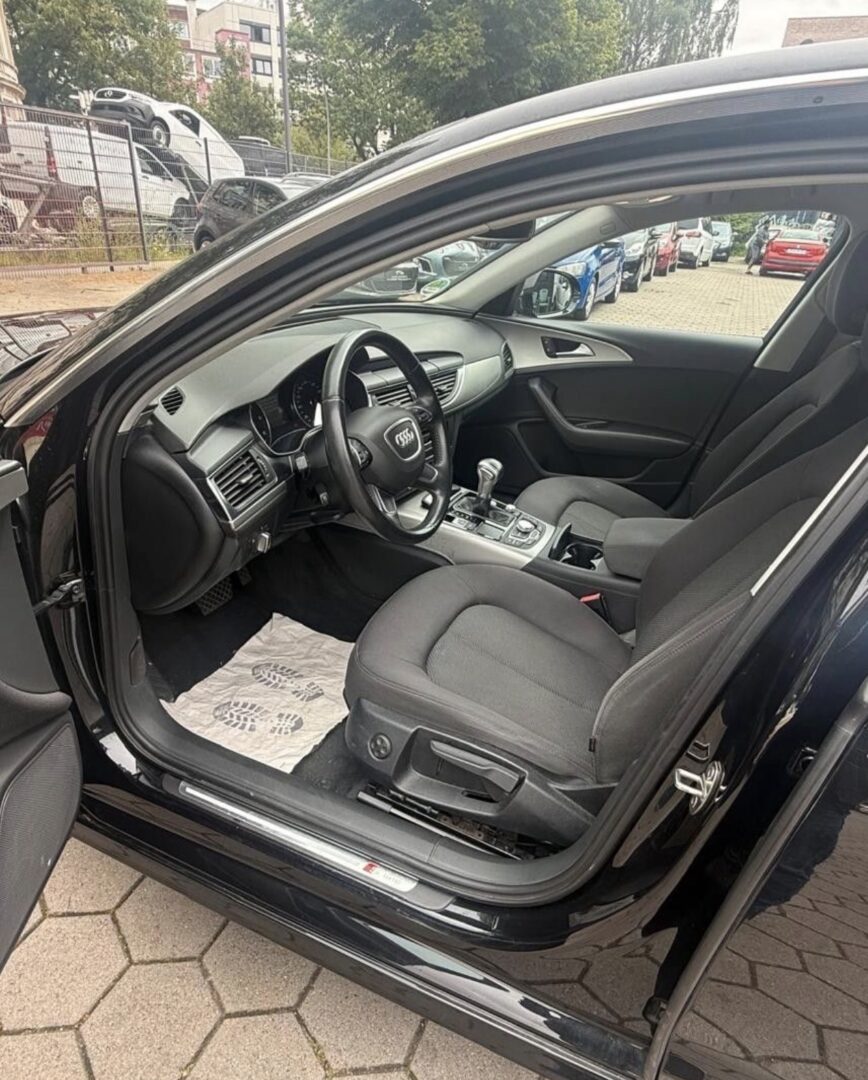 AUDI A6 SEDAN | 2014-10 | Ultra | Navi | Led | Camera | Xenon | S-Line | 209.000 Km