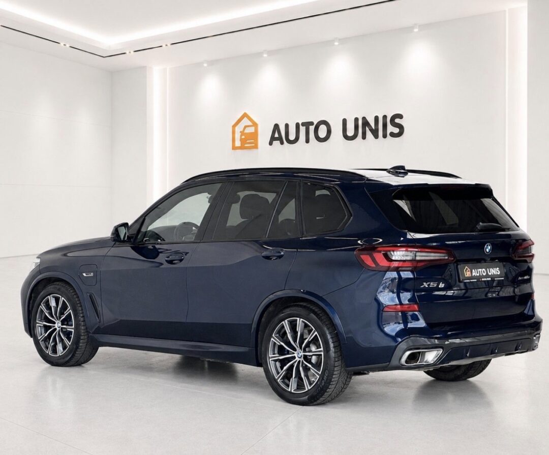 BMW X5 X-DRIVE M | 2023-03| 3.0B | 286CP | Virtual | Navi | Led | Camera | 150.000 Km
