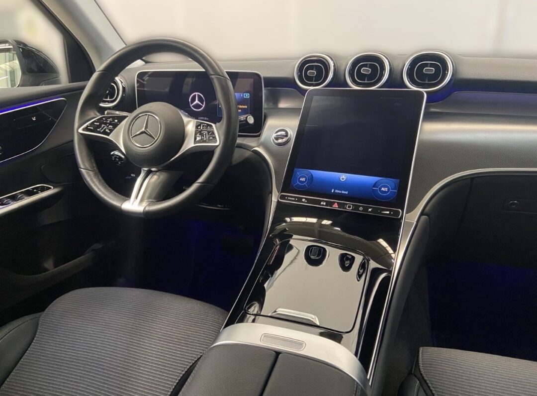 MERCEDES GLC II | 2024-03 | 2.0D | 197CP | Digital | Navi | Led | Camera | 129.000 Km