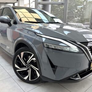 NISSAN QASHQAI TEKNA + | 2023-03 | HYBRID | Virtual | Navi | Pano | Camera | 183.000 Km