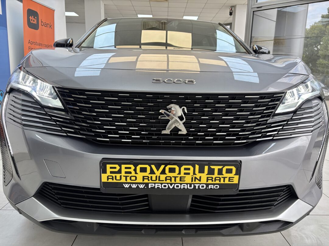 PEUGEOT 3008 HYBRID-4 4X4 | 2022-03 | Virtual | Navi | Led | Camera | 58.000 Km