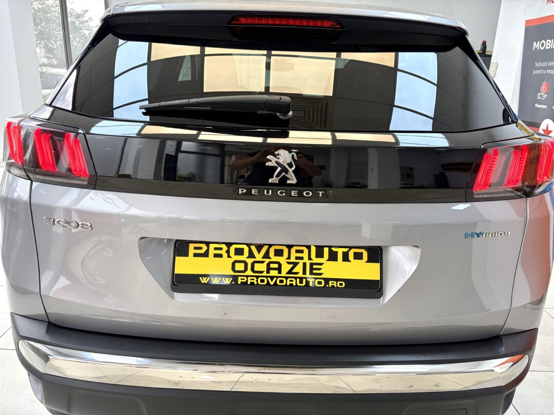 PEUGEOT 3008 HYBRID-4 4X4 | 2022-03 | Virtual | Navi | Led | Camera | 58.000 Km