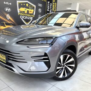 BYD SEAL U DM-i PHEV | 2025-09 | Virtual | Navi | Led | Camera | Pano | 17.990 Km