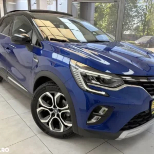 RENAULT CAPTUR RS HYBRID | 2021-12 | Virtual | Navi | Pano | Camera | 162.000Km