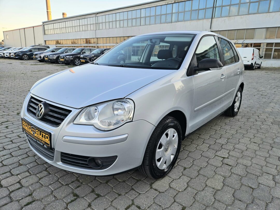VOLKSWAGEN POLO | 2006-04 | Clima Auto | Radio CD | 316.000 Km