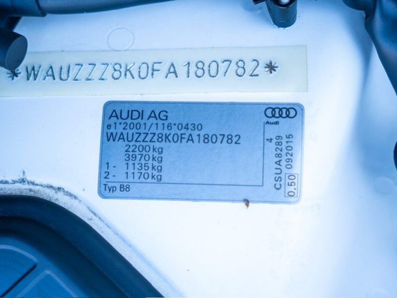 audi-a4-avant-s-line-2015-2-0tdi-150cp-navi-xenon-led-240-000-km