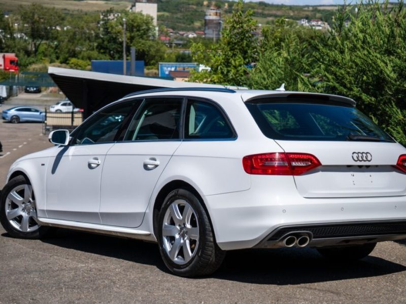 audi-a4-avant-s-line-2015-2-0tdi-150cp-navi-xenon-led-240-000-km