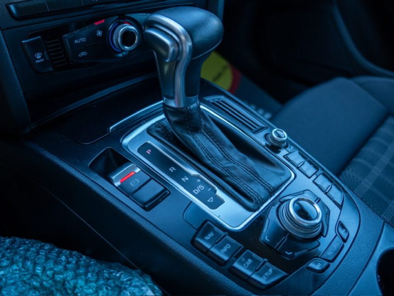 audi-a4-avant-s-line-2015-2-0tdi-150cp-navi-xenon-led-240-000-km