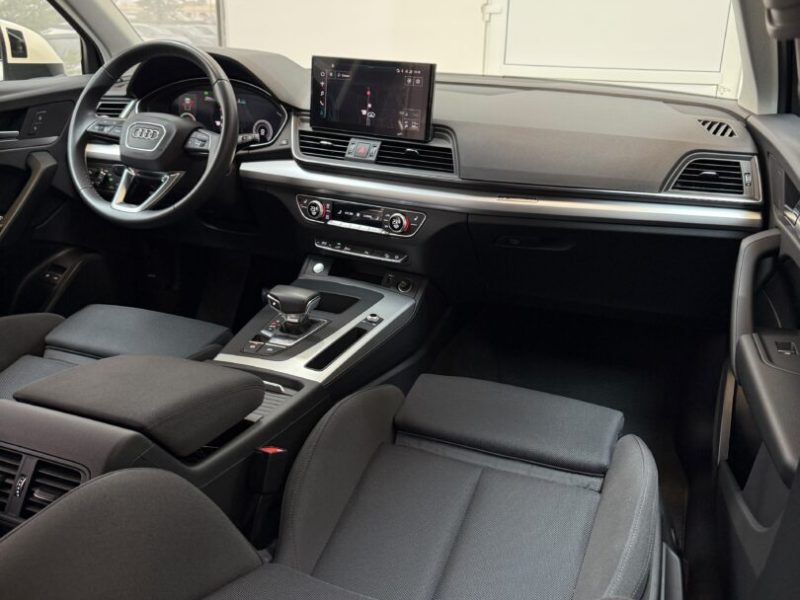 audi-q5-quattro-phev-2023-04-digital-gps-navi-matrix-camera-s-line