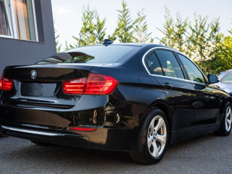 bmw-f30-2013-2-0-i-170-cp-trapa-navi-xenon-led-226-000-km