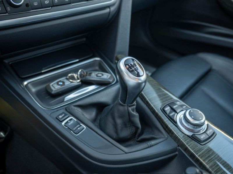 bmw-f30-2013-2-0-i-170-cp-trapa-navi-xenon-led-226-000-km