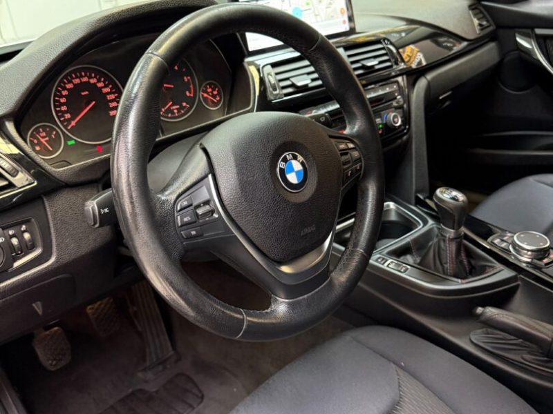 bmw-seria-320d-break-2013-10-digital-gps-navi-led-xenon-camera