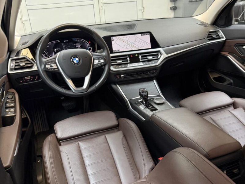 bmw-seria-330e-hybrid-2020-03-digital-gps-navi-led-camera