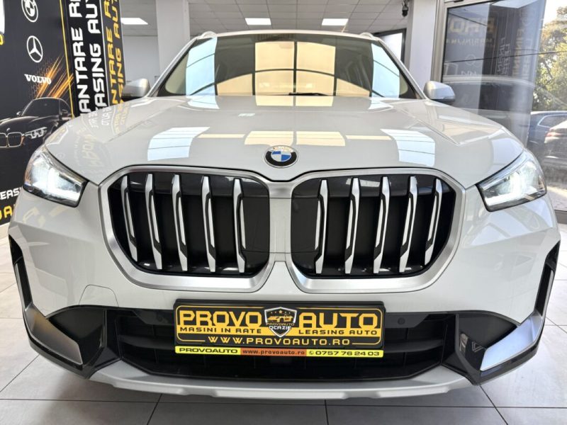 bmw-x1-s-drive-forward-4x2-2023-09-virtual-navi-led-camera