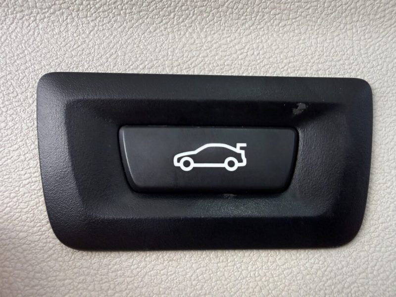 bmw-x3-30e-x-drive-phev-2022-03-digital-gps-navi-led-camera