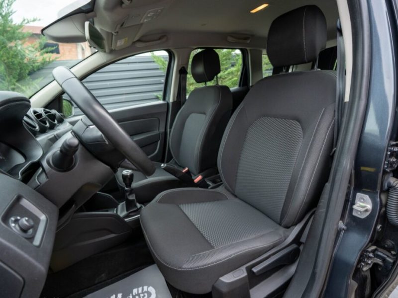 dacia-duster-2018-1-6b-116cp-led-daylight-mp3-player-106-000-km