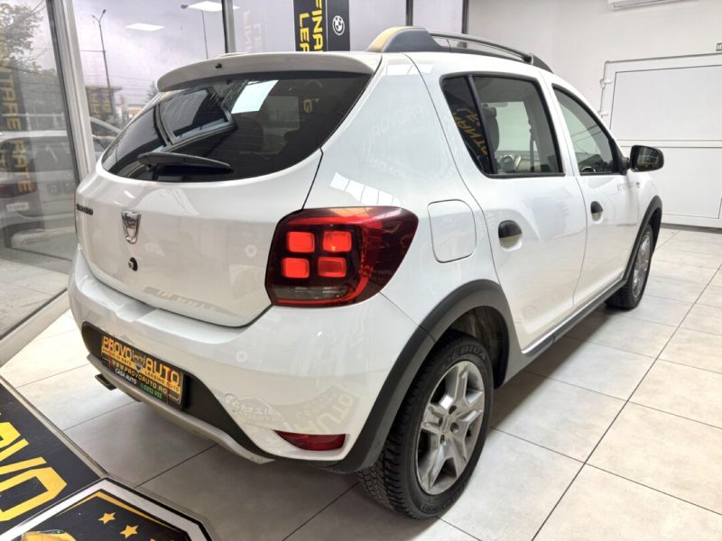 dacia-sandero-stepway-gpl-2020-12-clima-ac-radio-media-bluetooth
