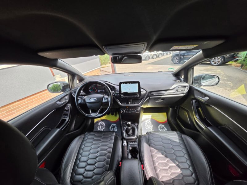 ford-fiesta-vignale-2019-1-0b-125cp-navi-led-130-000-km