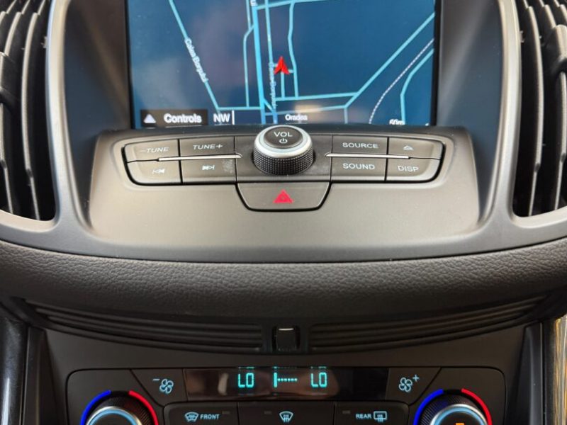 ford-kuga-st-line-2018-01-gps-navi-led
