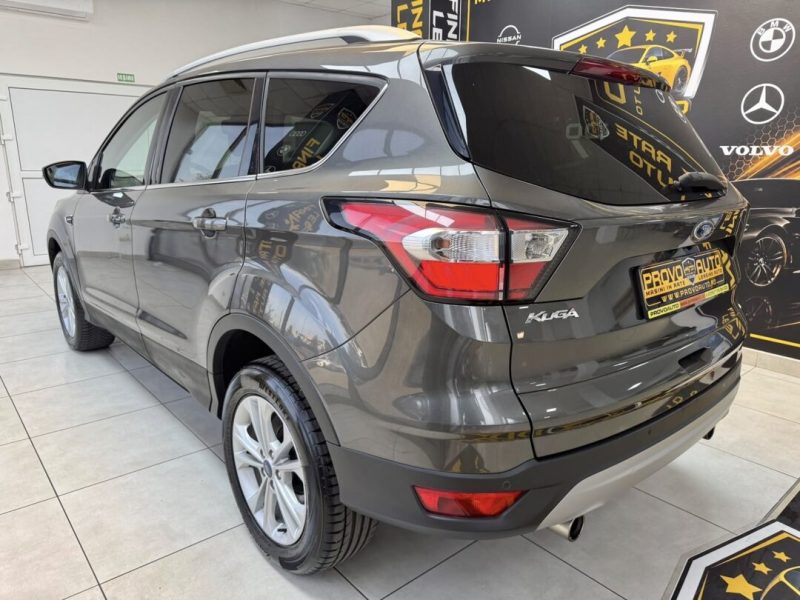 ford-kuga-titanium-2018-04-gps-navi-led-camera