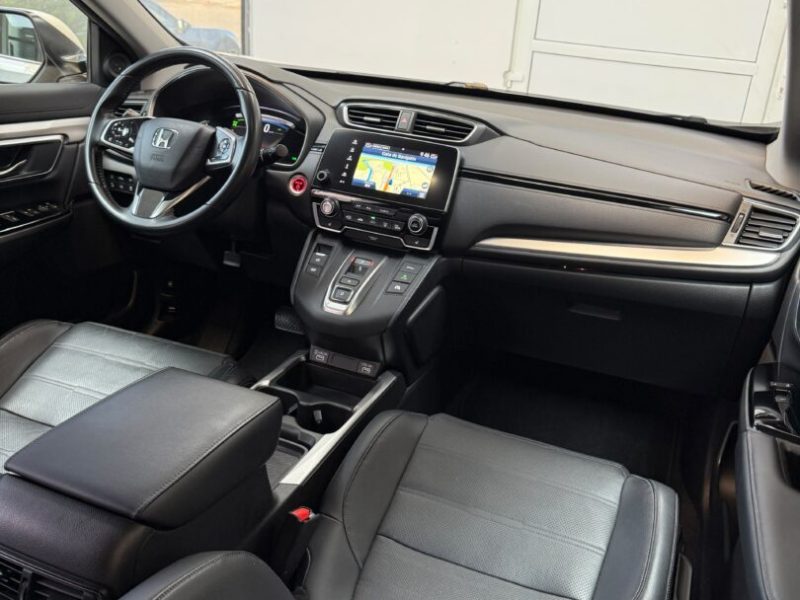 honda-cr-v-awd-hybrid-2022-06-digital-gps-navi-led-camera
