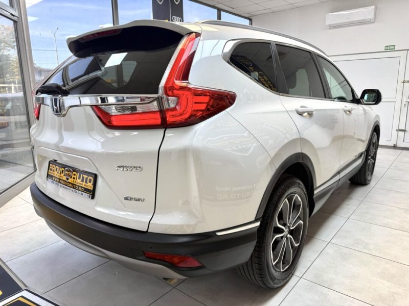 honda-cr-v-awd-hybrid-2022-06-digital-gps-navi-led-camera
