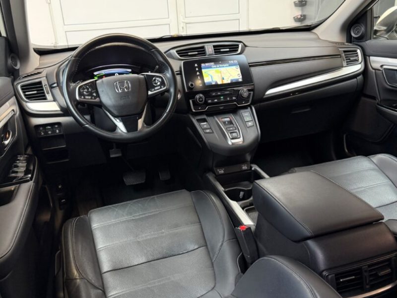 honda-cr-v-awd-hybrid-2022-06-digital-gps-navi-led-camera