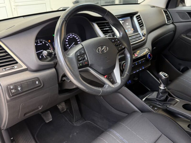 hyundai-tucson-2018-04-gps-navi-led-camera