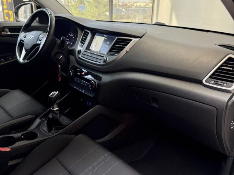 hyundai-tucson-2018-04-gps-navi-led-camera
