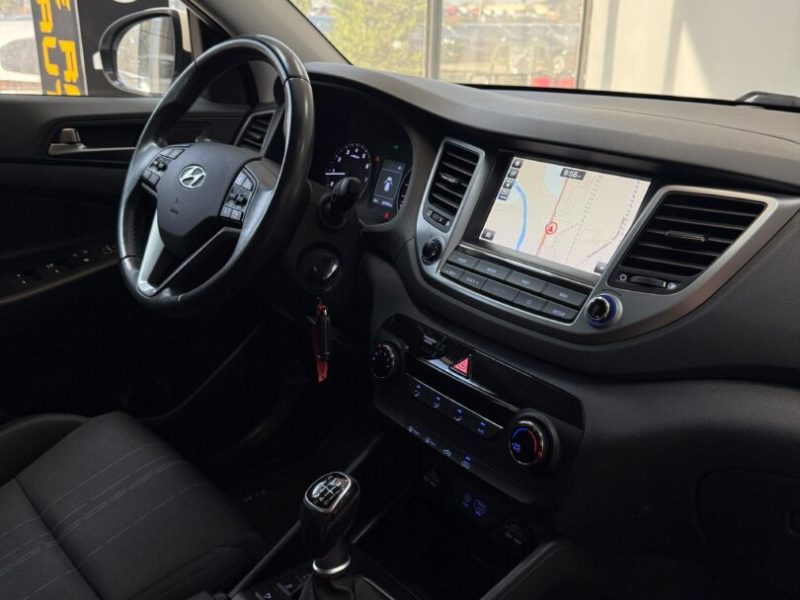 hyundai-tucson-2018-04-gps-navi-led-camera