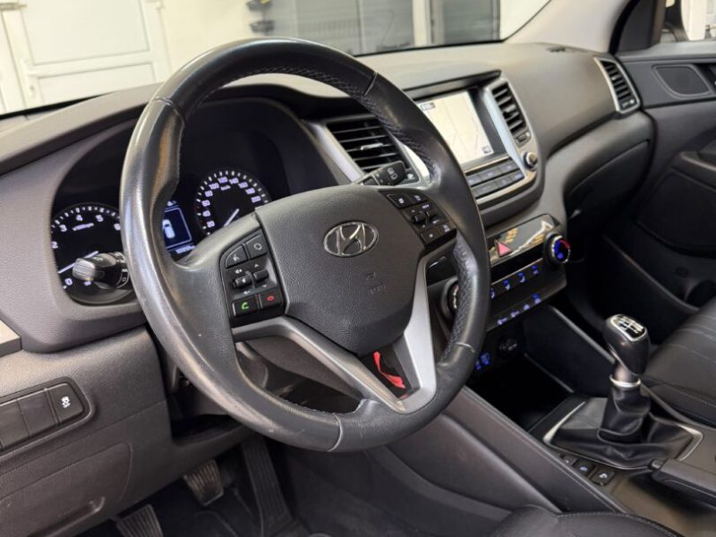 hyundai-tucson-2018-04-gps-navi-led-camera
