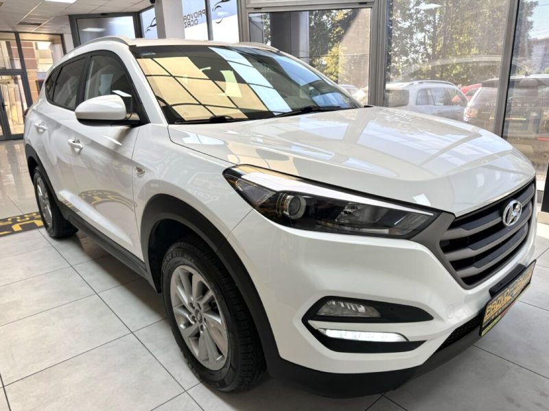 hyundai-tucson-2018-04-gps-navi-led-camera