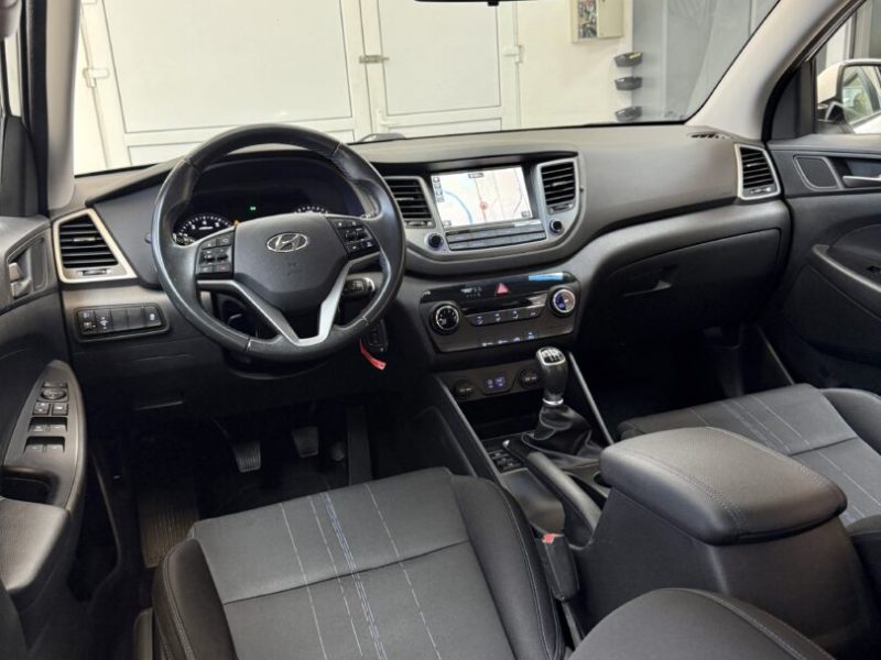 hyundai-tucson-2018-04-gps-navi-led-camera