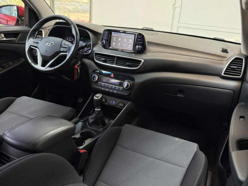 hyundai-tucson-2019-02-gps-navi-led-camera