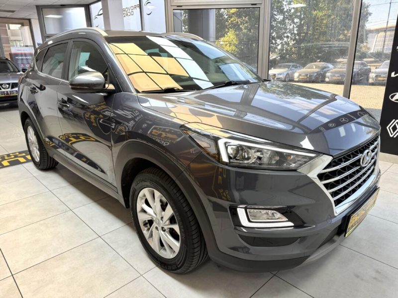hyundai-tucson-2019-11-gps-navi-led-camera