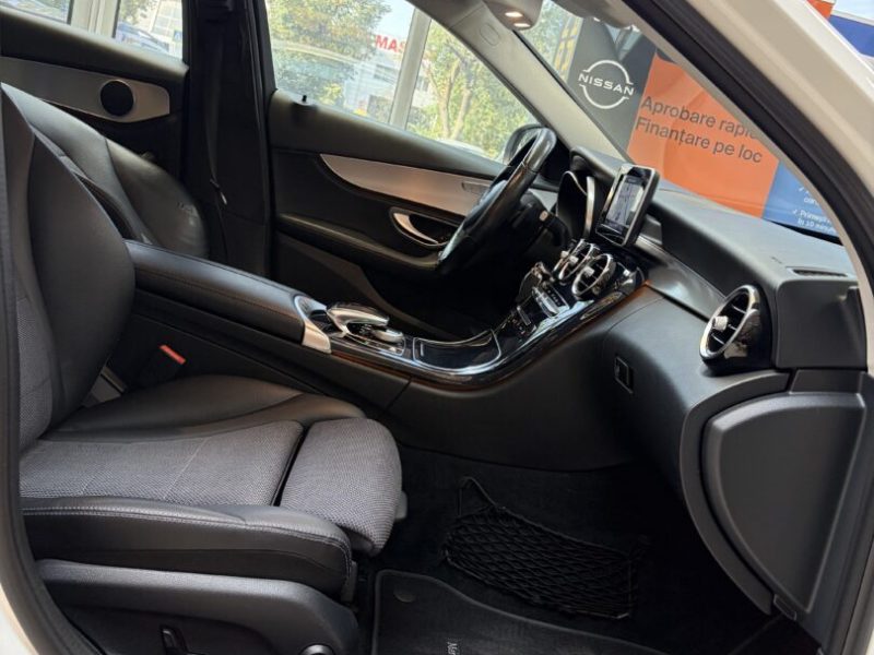 mercedes-c-classe-220d-2014-10-navi-led-camera-distronic-2-2d-170cp-euro-6-228-000km