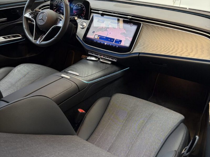 mercedes-e-classe-avangard-2025-11-digital-navi-led-camera
