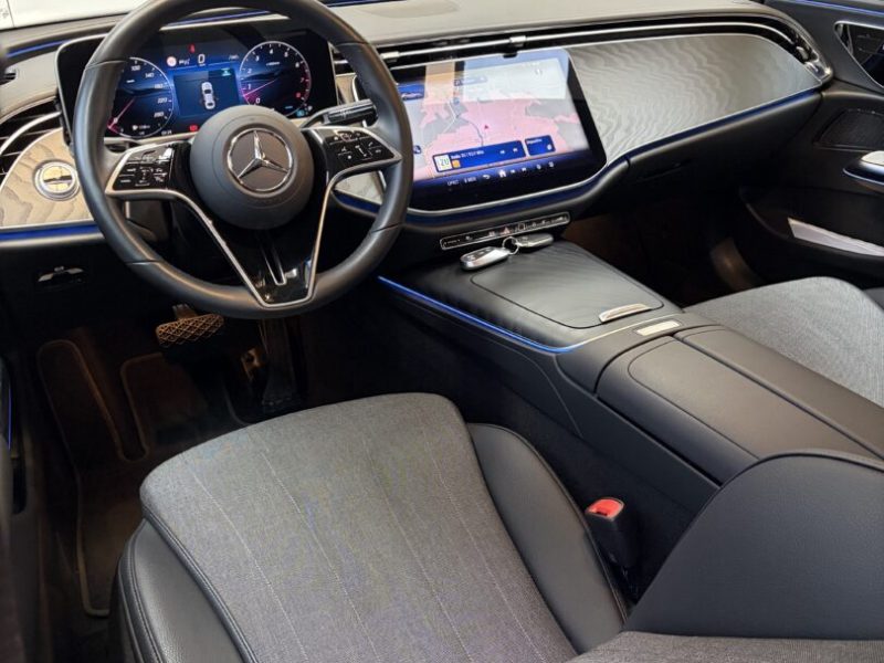 mercedes-e-classe-avangard-2025-11-digital-navi-led-camera