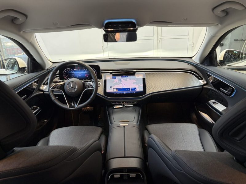 mercedes-e-classe-avangard-2025-11-digital-navi-led-camera