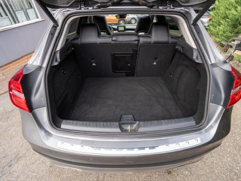 mercedes-gla-220cdi-2014-4matic-gps-navi-led-xenon-211-000-km