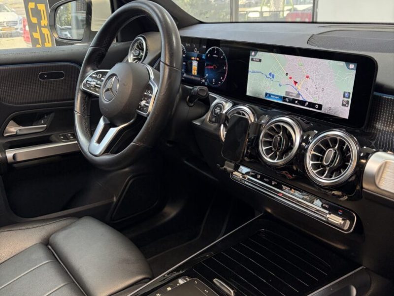 mercedes-glb-avangard-2022-06-pano-navi-led-camera-7-locuri
