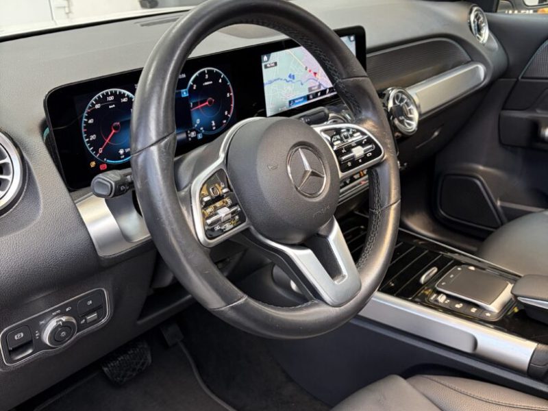 mercedes-glb-avangard-2022-06-pano-navi-led-camera-7-locuri