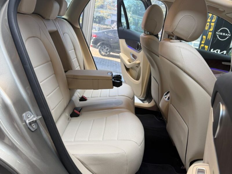 mercedes-glc-300e-4matic-2020-11-virtual-navi-led-camera-pano