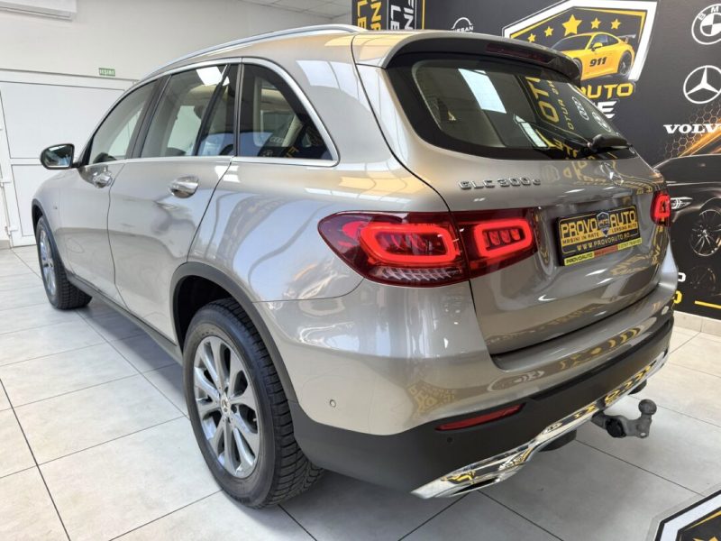 mercedes-glc-300e-4matic-2020-11-virtual-navi-led-camera-pano